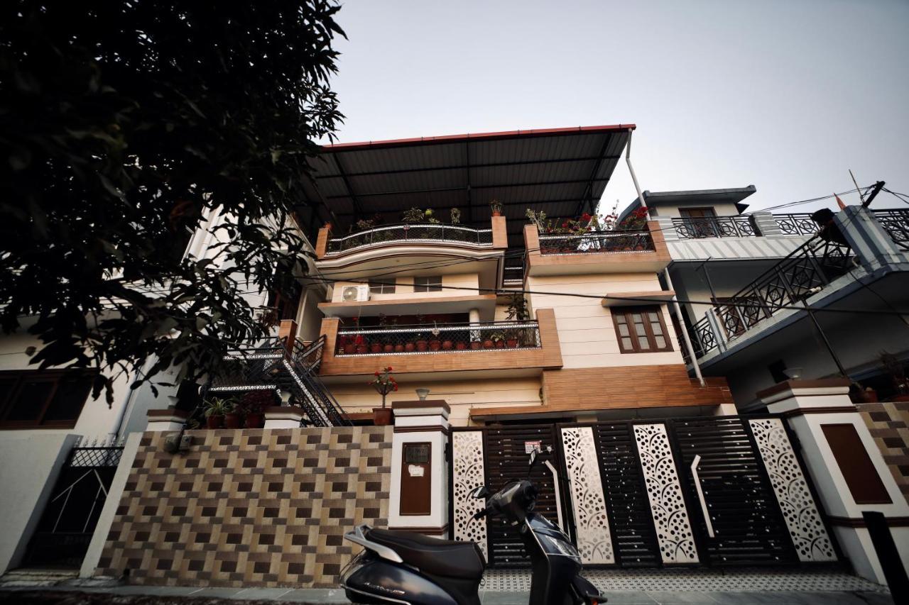 The Location, A Penthouse Hotel Dehradun Exterior photo